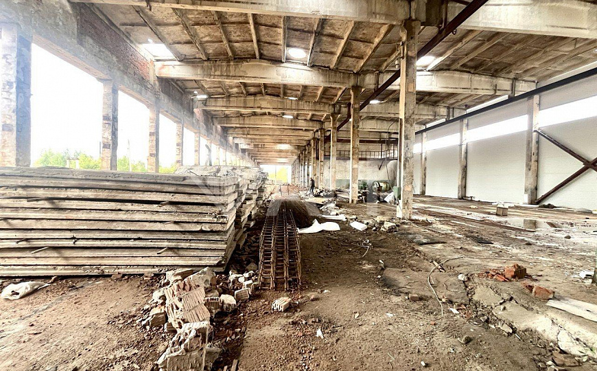 Продается производственная база 1,1 Га земли, АБК и производственный корпус, 1 линия ул. Пойма фото