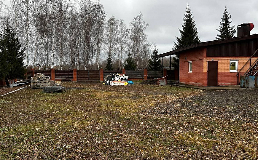 Продаю отдельно стоящее здание фото