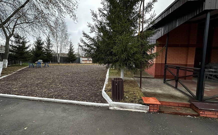 Продаю отдельно стоящее здание фото