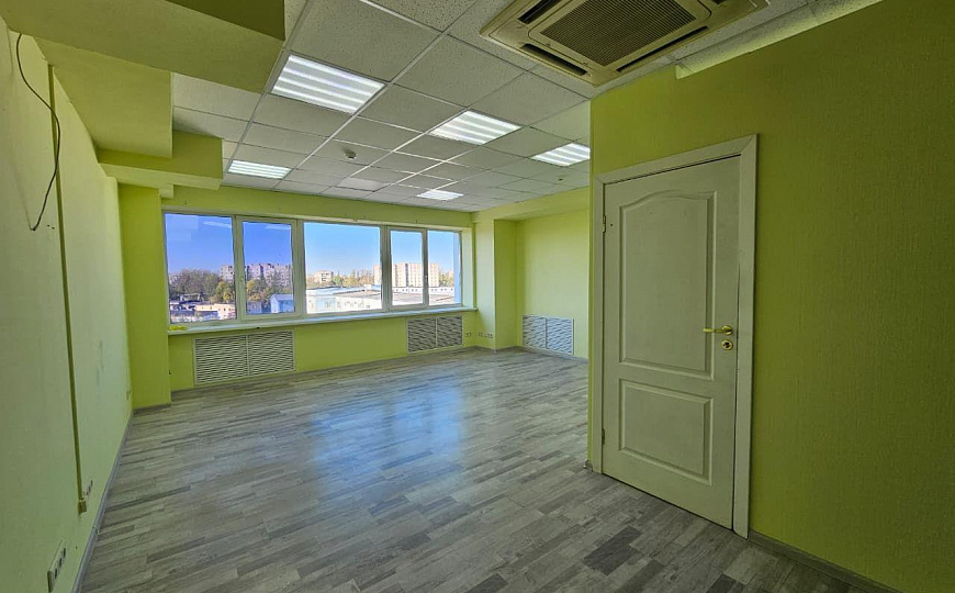 Сдам офисное помещение, 70 м² фото
