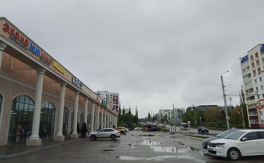 Продаётся действующий торговый центр "Ёлка", расположенный в историческом центре города фото