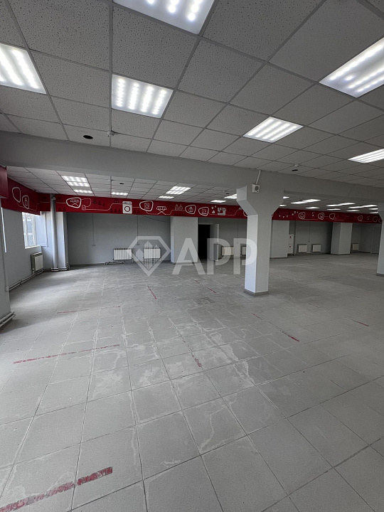 Сдам торговое помещение, 1 376,6 м² фото