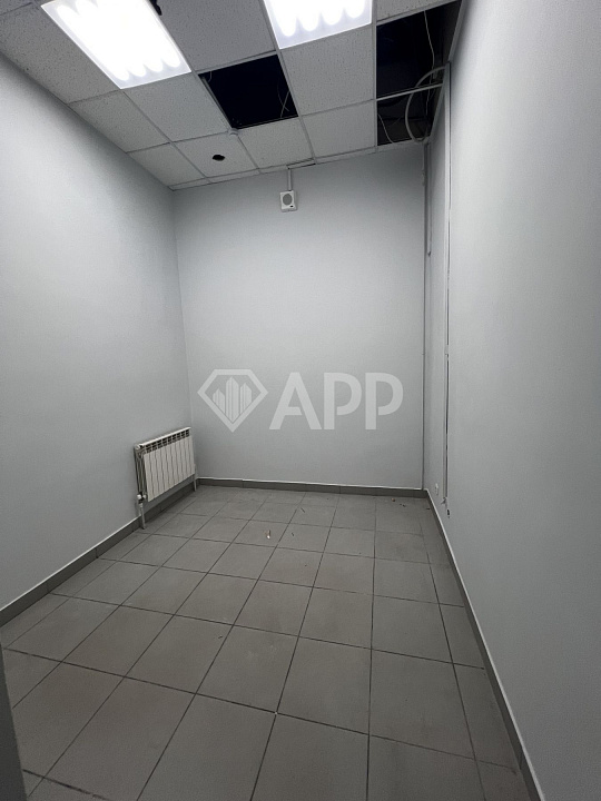 Сдам торговое помещение, 1 376,6 м² фото