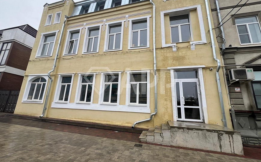 Сдам помещение свободного назначения, 662 м² фото