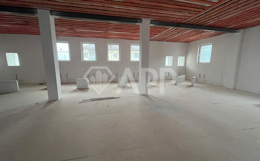 Сдам помещение свободного назначения, 662 м² фото