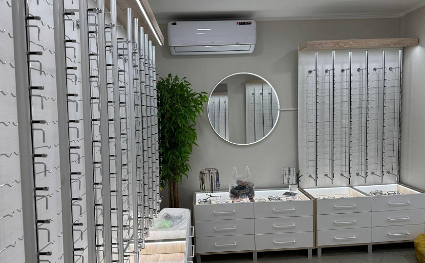 Торговое помещение 60,5 м2 на первой линии фото