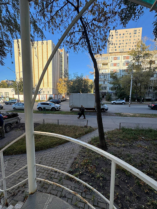 Торговое помещение 60,5 м2 на первой линии фото