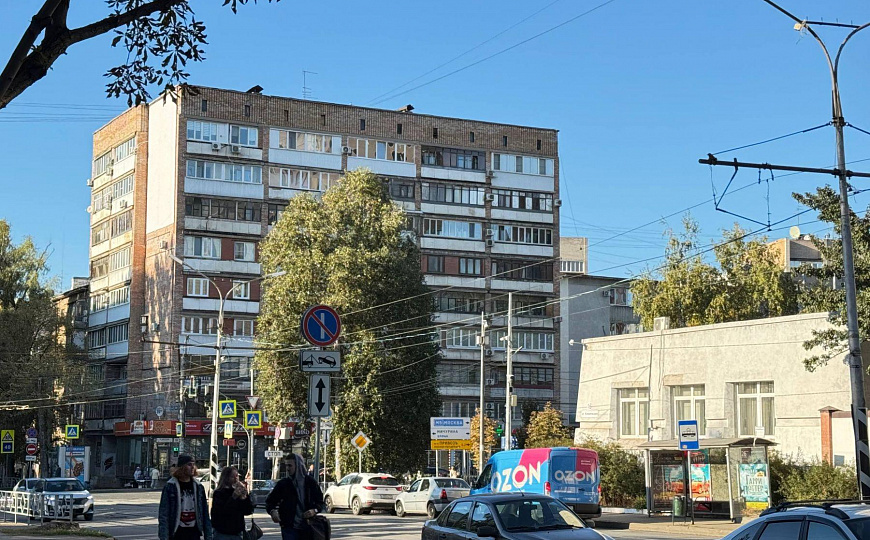 Торговое помещение 60,5 м2 на первой линии фото