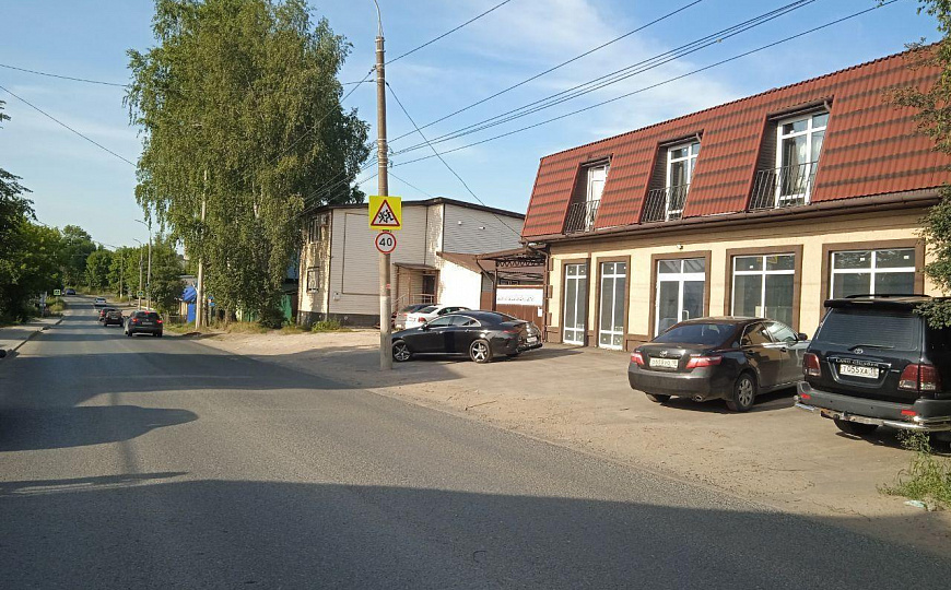 Сдам помещение на первой линии Совхозной фото