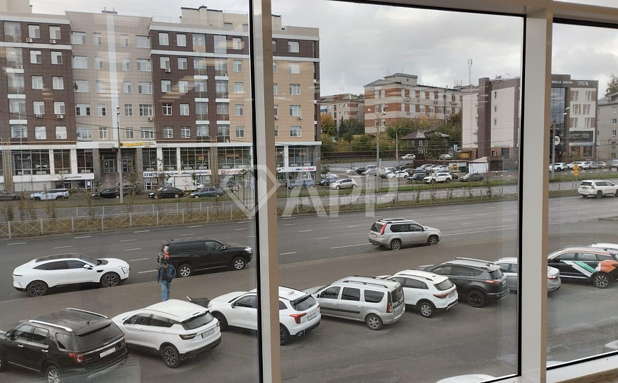 Сдаю помещение с очень высоким трафиком, 760м² фото