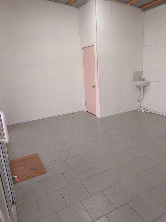 Торговое помещение, 22 м² фото