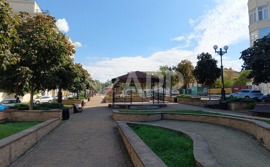 Сдаю торговое помещение , 500 м² фото