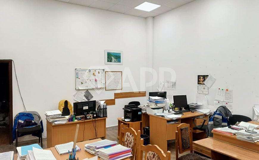 Сдаю торговое помещение , 500 м² фото