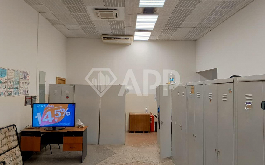 Сдаю торговое помещение , 500 м² фото