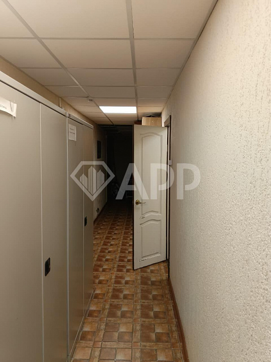 Сдаю торговое помещение , 500 м² фото