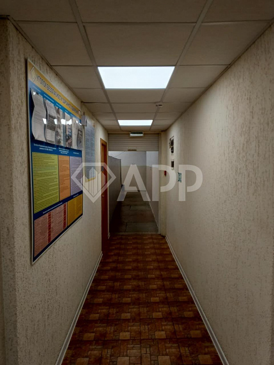 Сдаю торговое помещение , 500 м² фото