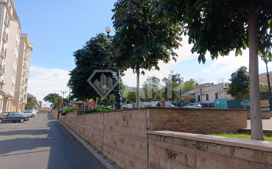 Сдаю торговое помещение , 500 м² фото