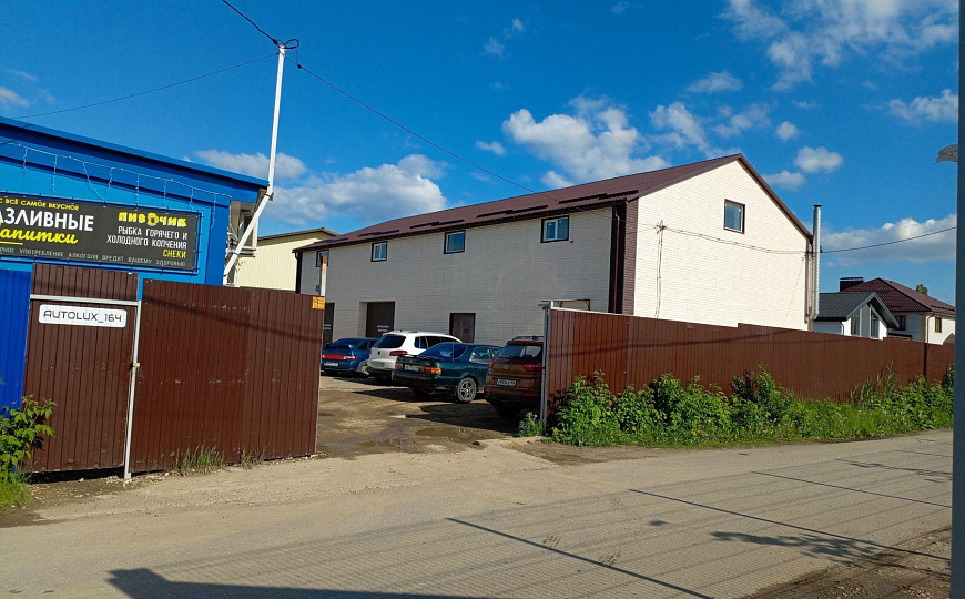 Отдельно стоящее здание 395,5 м² фото