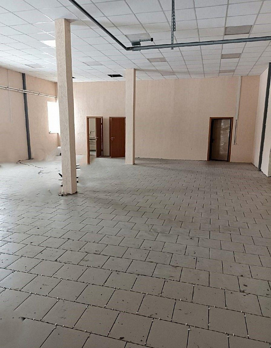 Отдельно стоящее здание 395,5 м² фото