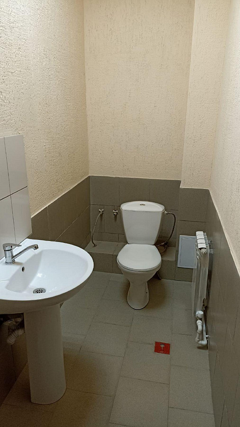 Отдельно стоящее здание 395,5 м² фото