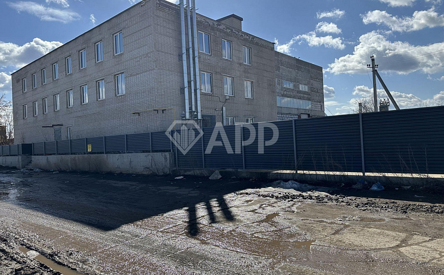 Продается здание свободного назначения с з/у фото