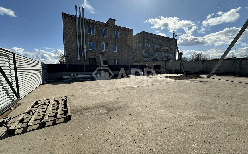 Продается здание свободного назначения с з/у фото