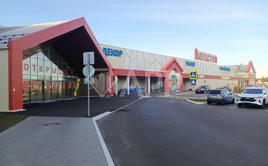 Сдам торговую площадь в ТЦ Мегастиль. фото