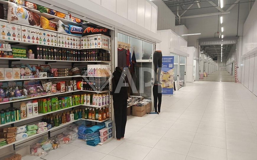 Сдам торговую площадь в ТЦ Мегастиль. фото