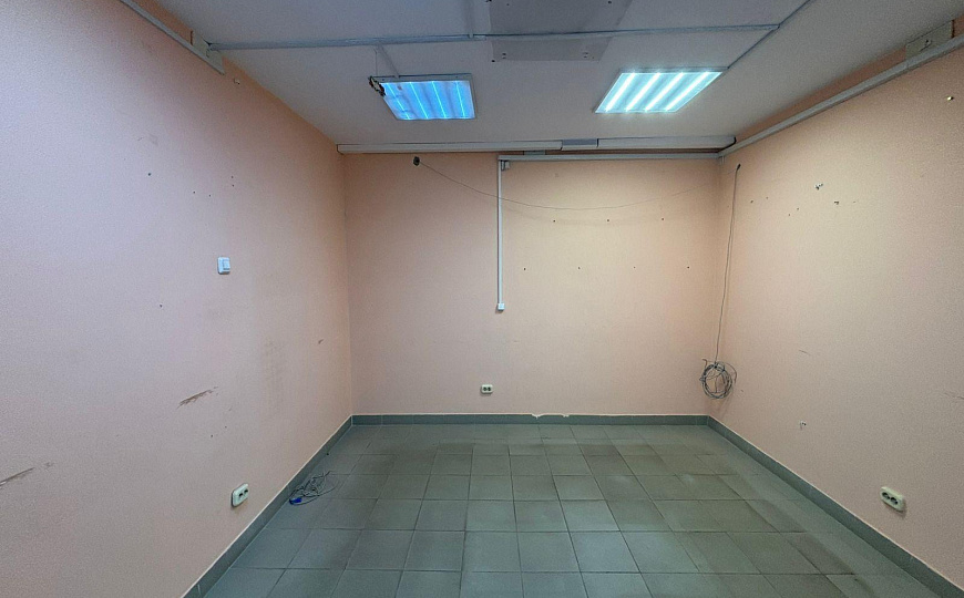 Сдам помещение свободного назначения, 35,6 м² с водой фото