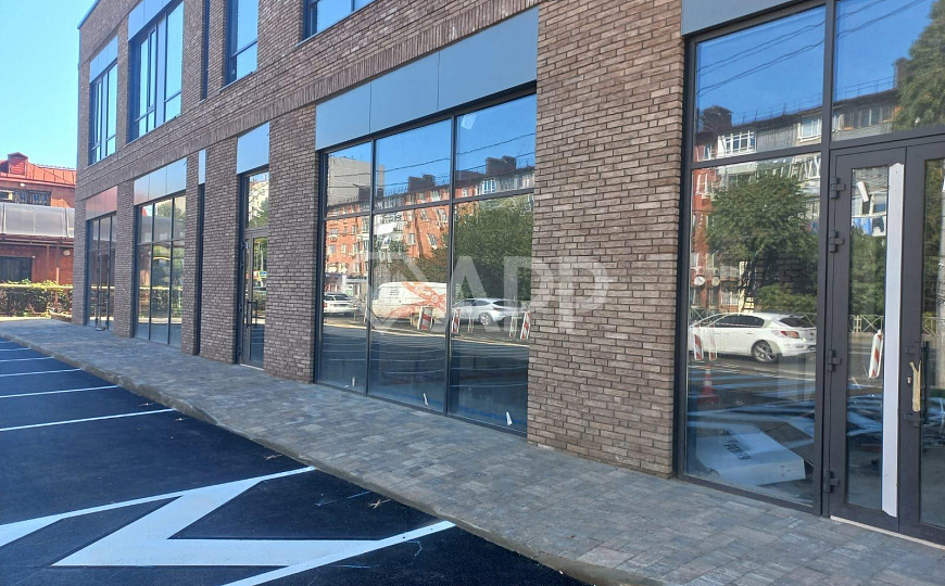 Сдаю помещение свободного назначения, 350 м² фото