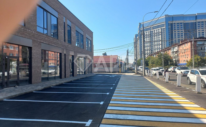 Сдаю помещение свободного назначения, 350 м² фото