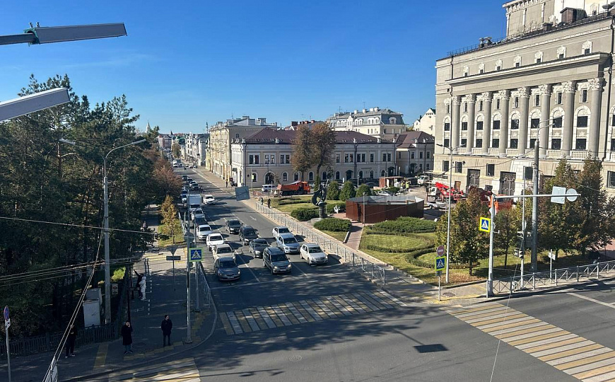 Офис с новым ремонтом в центре фото