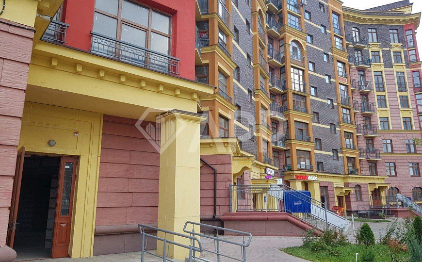 ПСН, 88,4 кв.м., два входа, элитный район фото