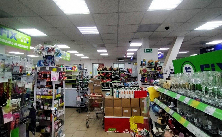 Торговое помещение 368 м² в ТЦ ЮКОН фото