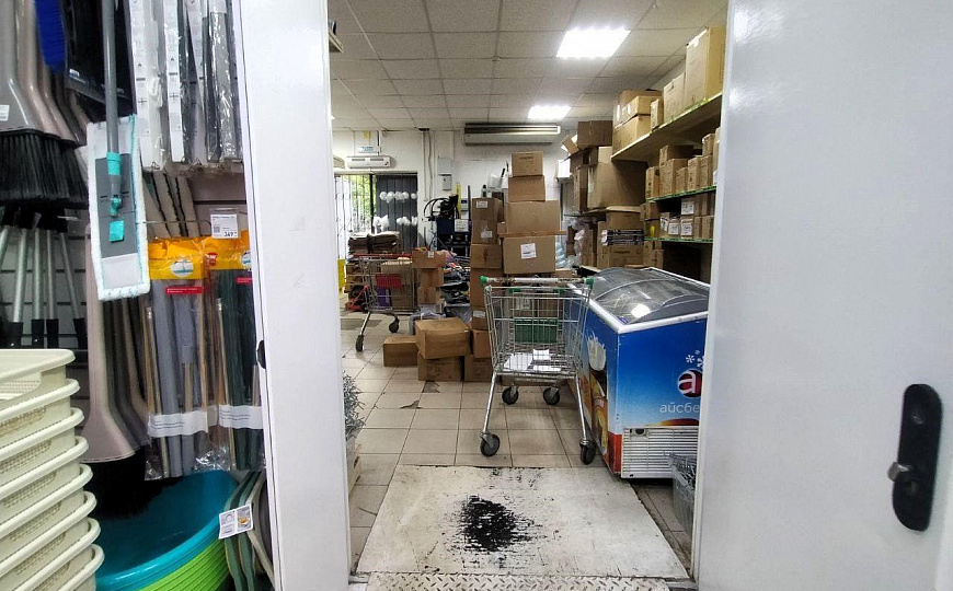 Торговое помещение 368 м² в ТЦ ЮКОН фото