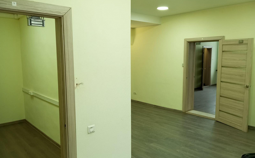 Сдам помещение свободного назначения, 560 м² фото