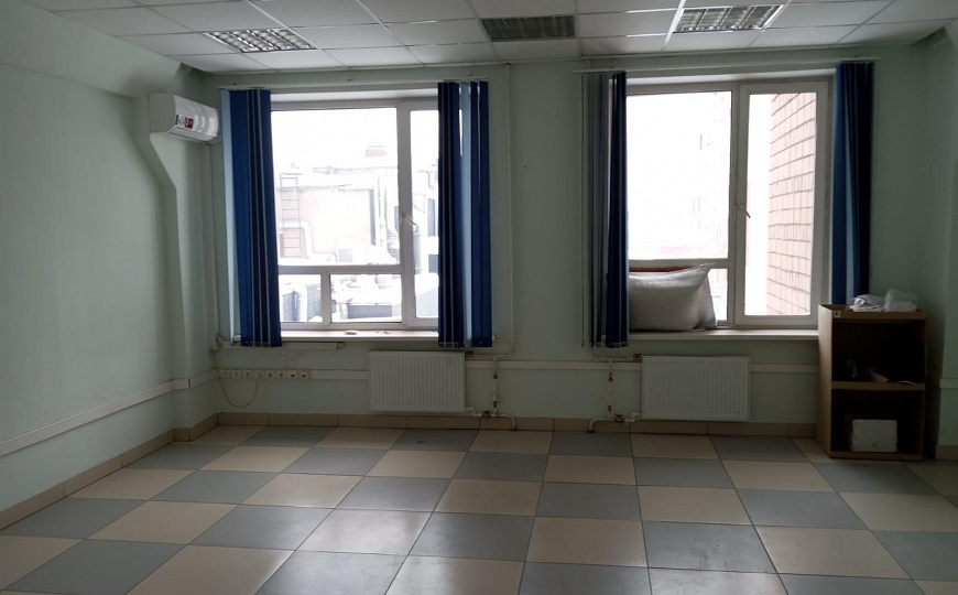 Сдам помещение свободного назначения, 560 м² фото