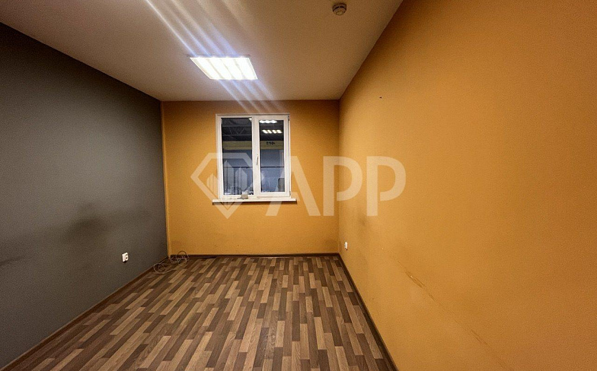 Помещение с арендатором, продажа с ндс фото