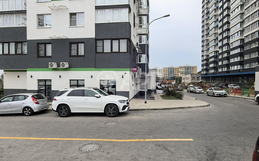 Сдаю 1 этаж 1 линия с ремонтом, 56,3 м² фото