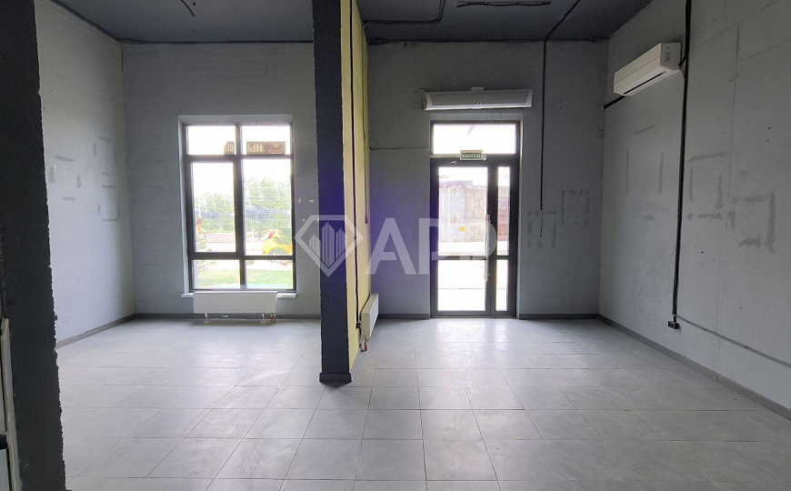 Сдаю 1 этаж 1 линия с ремонтом, 56,3 м² фото