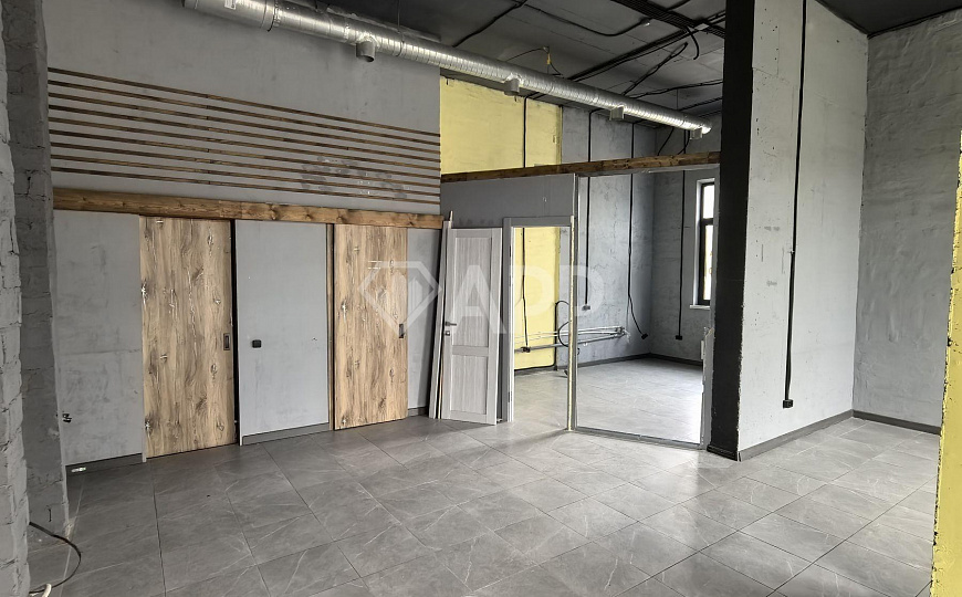 Сдаю 1 этаж 1 линия с ремонтом, 56,3 м² фото