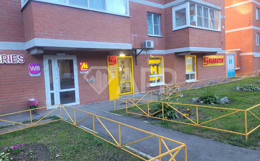 Продам помещение 153 м2. Делится на 3 блока! фото