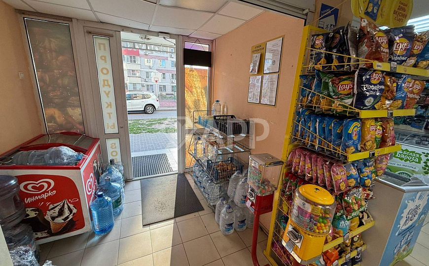 Продается помещение с арендаторами/помещение свободного назначения 53м2 фото