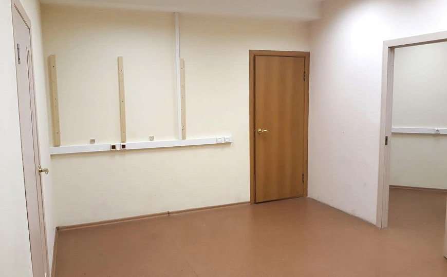 Офисное помещение 43 м² фото