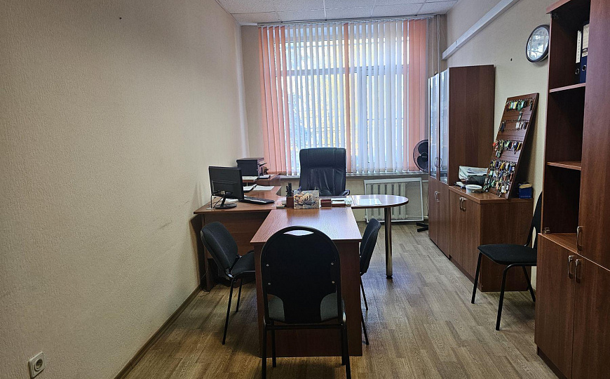 Сдам офисное помещение, от 16 м² с мебелью фото
