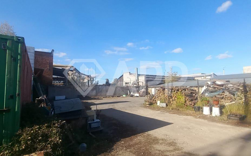 Сдам землю в проходном месте фото