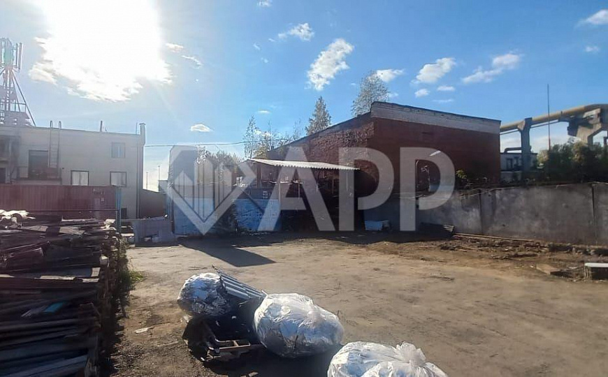 Сдам землю в проходном месте фото