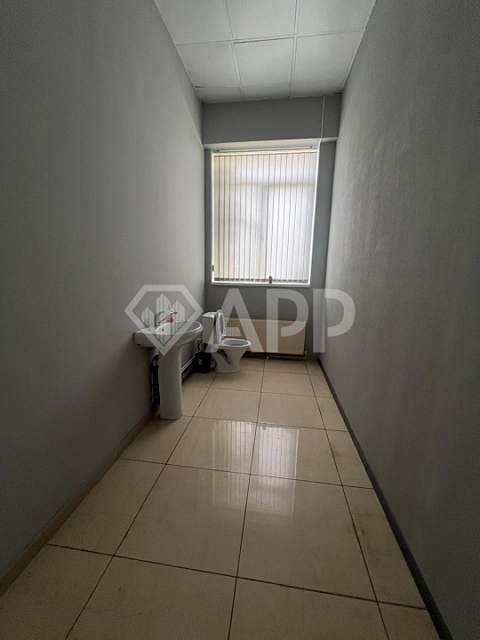 Сдам торговое помещение, 770 м² фото