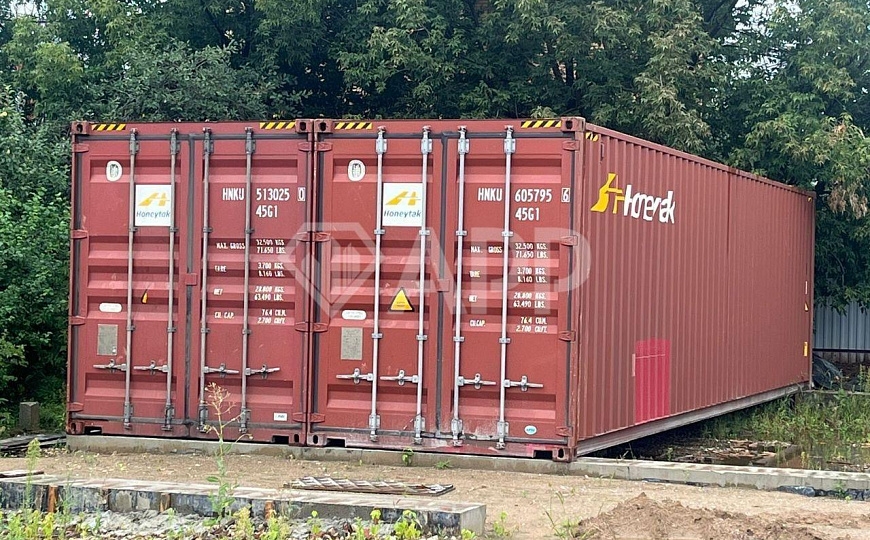 Склад из 40 Фт морских контейнеров фото