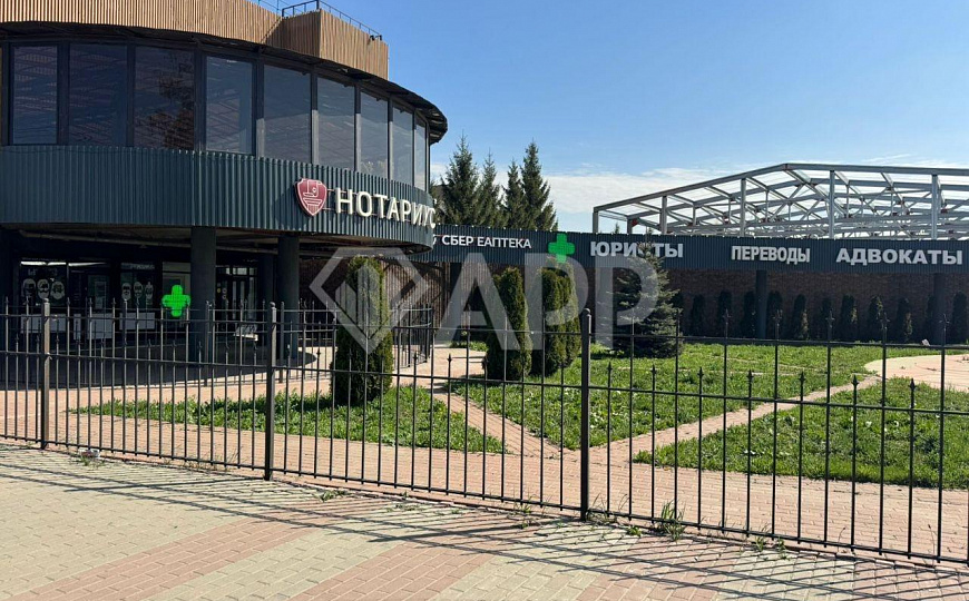 Склад из 40 Фт морских контейнеров фото